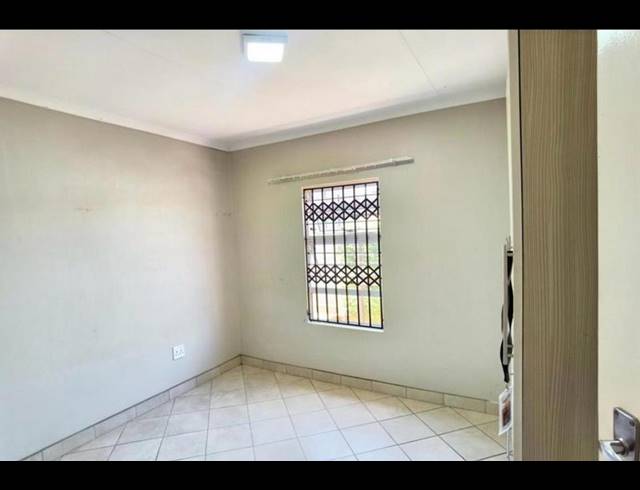 3 BEDROOM PROPERTY TO RENT IN THE ORCHARDS